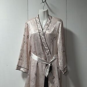 Morgan Taylor Blush Floral Satin Wrap Robe with Contrast Trim